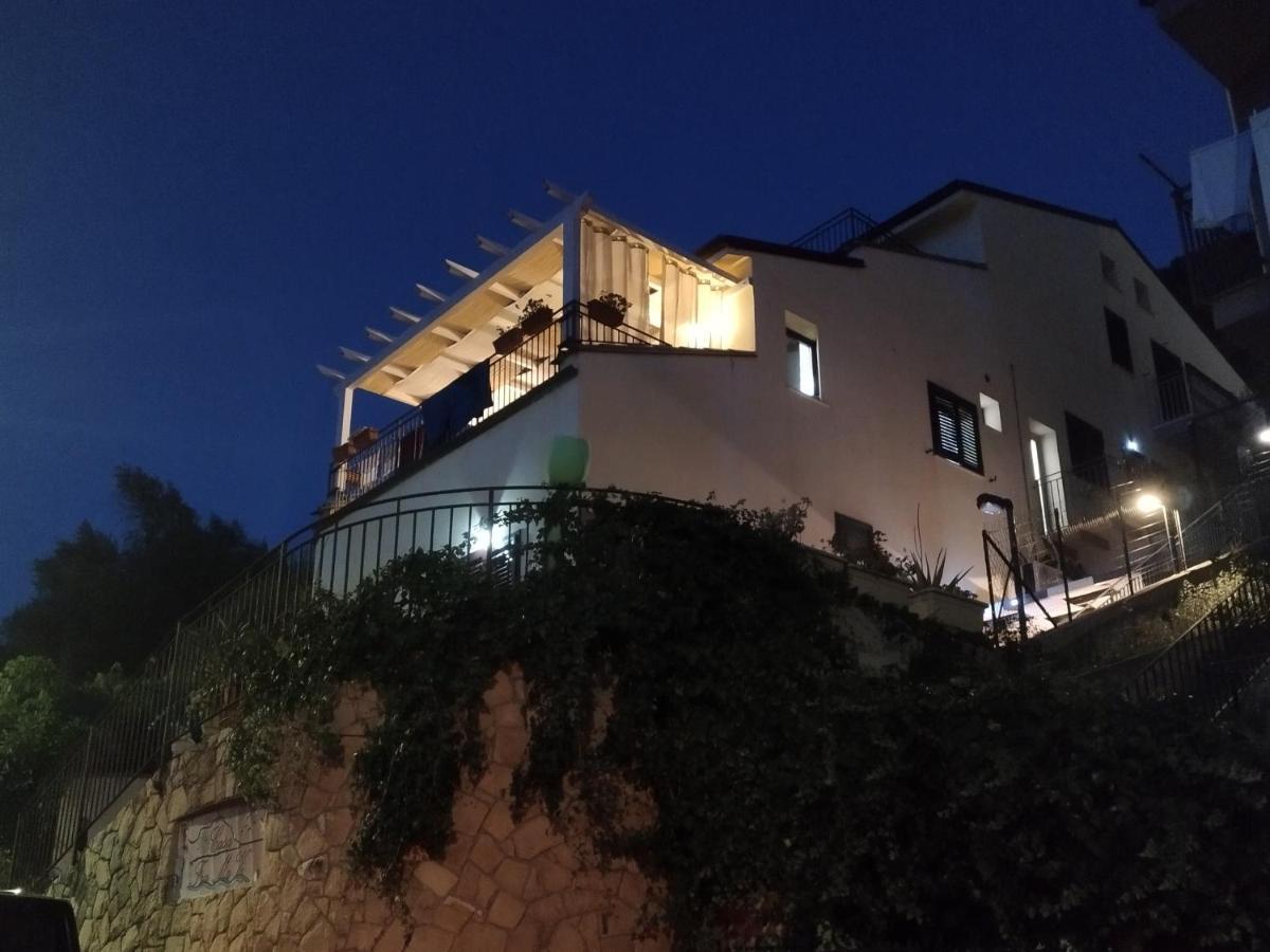 弗拉马维度假屋 切法卢 外观 照片